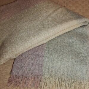 AVOCA HANDWEAVERS MOHAIR FRINGE THROW WICKLOW IRELAND 58x71 AQUA IVORY PINK ROSE